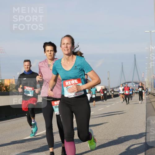 03.10.2025 - Köhlbrandbrückenlauf Jannik Wohlers http://msf.ph/oto/9075270 03.10.2025 09:51:27 Position 3  meine-sportfotos.de