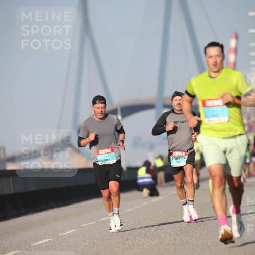 03.10.2025 - Köhlbrandbrückenlauf Jannik Wohlers http://msf.ph/oto/9075451 03.10.2025 09:41:53 Position 3 3785, 1037 meine-sportfotos.de