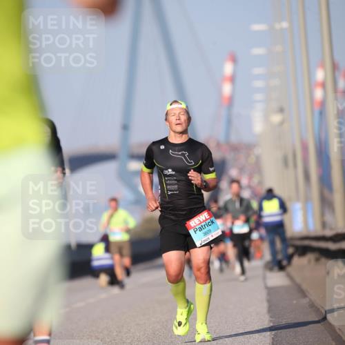 03.10.2025 - Köhlbrandbrückenlauf Jannik Wohlers http://msf.ph/oto/9075589 03.10.2025 09:41:58 Position 3 3609 meine-sportfotos.de