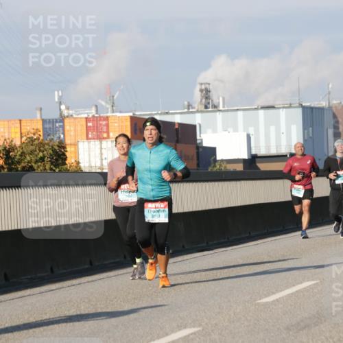 03.10.2025 - Köhlbrandbrückenlauf Jannik Wohlers http://msf.ph/oto/9075601 03.10.2025 09:51:33 Position 3 1189, 2913 meine-sportfotos.de