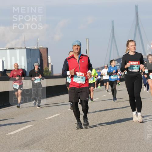 03.10.2025 - Köhlbrandbrückenlauf Jannik Wohlers http://msf.ph/oto/9075608 03.10.2025 09:51:34 Position 3 1134, 1208 meine-sportfotos.de