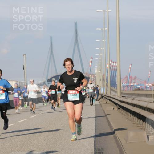 03.10.2025 - Köhlbrandbrückenlauf Jannik Wohlers http://msf.ph/oto/9075776 03.10.2025 09:51:38 Position 3 1412, 9 meine-sportfotos.de