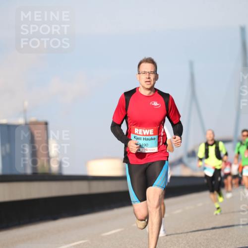 03.10.2025 - Köhlbrandbrückenlauf Jannik Wohlers http://msf.ph/oto/9075909 03.10.2025 09:42:29 Position 3 8490 meine-sportfotos.de