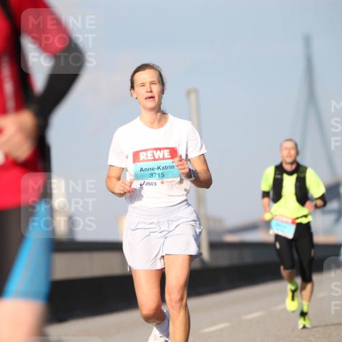 03.10.2025 - Köhlbrandbrückenlauf Jannik Wohlers http://msf.ph/oto/9075934 03.10.2025 09:42:31 Position 3 3715 meine-sportfotos.de