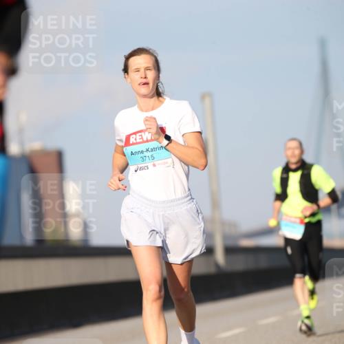 03.10.2025 - Köhlbrandbrückenlauf Jannik Wohlers http://msf.ph/oto/9075941 03.10.2025 09:42:31 Position 3 3715 meine-sportfotos.de