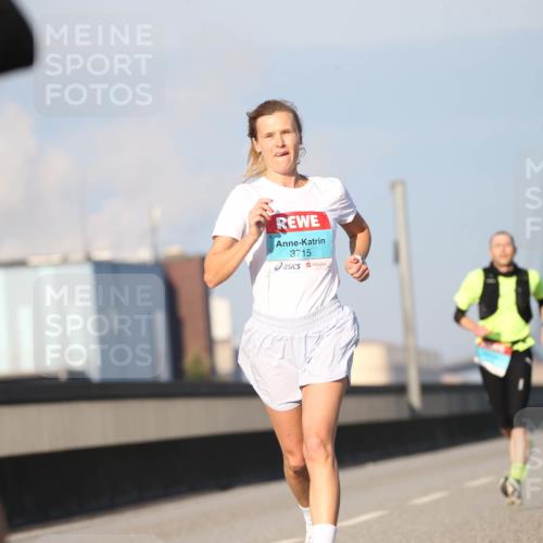 03.10.2025 - Köhlbrandbrückenlauf Jannik Wohlers http://msf.ph/oto/9075963 03.10.2025 09:42:31 Position 3 3715 meine-sportfotos.de