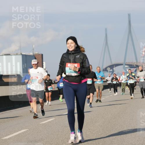 03.10.2025 - Köhlbrandbrückenlauf Jannik Wohlers http://msf.ph/oto/9076061 03.10.2025 09:51:44 Position 3 1449 meine-sportfotos.de