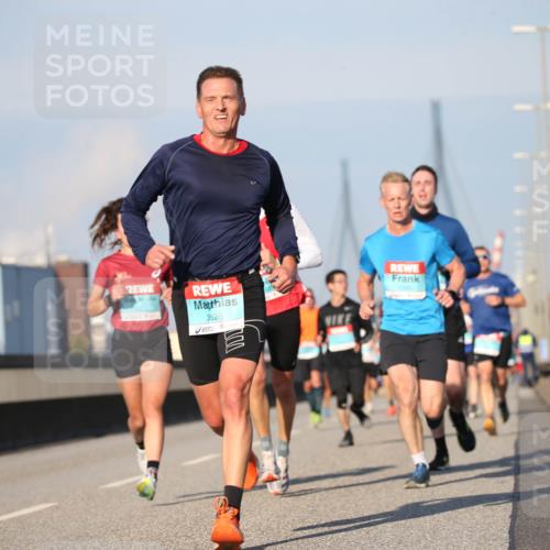 03.10.2025 - Köhlbrandbrückenlauf Jannik Wohlers http://msf.ph/oto/9076117 03.10.2025 09:42:44 Position 3 1628, 1000 meine-sportfotos.de