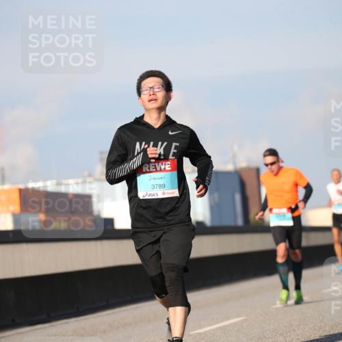 03.10.2025 - Köhlbrandbrückenlauf Jannik Wohlers http://msf.ph/oto/9076286 03.10.2025 09:42:50 Position 3 3789 meine-sportfotos.de