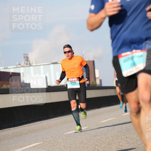 03.10.2025 - Köhlbrandbrückenlauf Jannik Wohlers http://msf.ph/oto/9076306 03.10.2025 09:42:51 Position 3 3266 meine-sportfotos.de