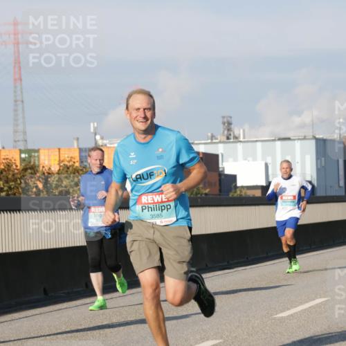 03.10.2025 - Köhlbrandbrückenlauf Jannik Wohlers http://msf.ph/oto/9076437 03.10.2025 09:51:55 Position 3 2671, 10, 3585, 1377 meine-sportfotos.de