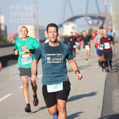 03.10.2025 - Köhlbrandbrückenlauf Jannik Wohlers http://msf.ph/oto/9076557 03.10.2025 09:43:15 Position 3 1036, 2024, 44, 1860, 3223 meine-sportfotos.de