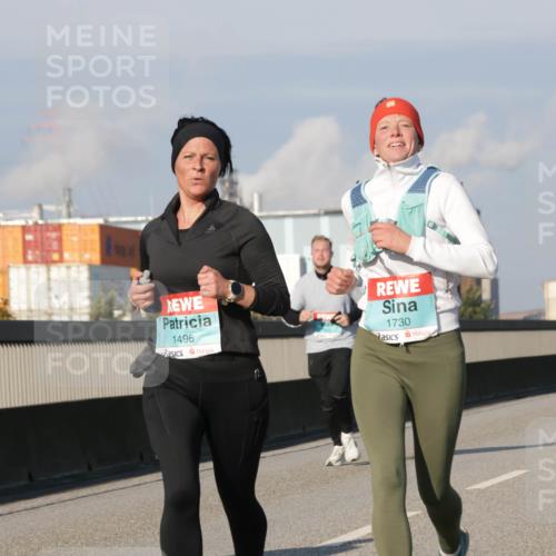 03.10.2025 - Köhlbrandbrückenlauf Jannik Wohlers http://msf.ph/oto/9076707 03.10.2025 09:52:02 Position 3 1496, 1730 meine-sportfotos.de