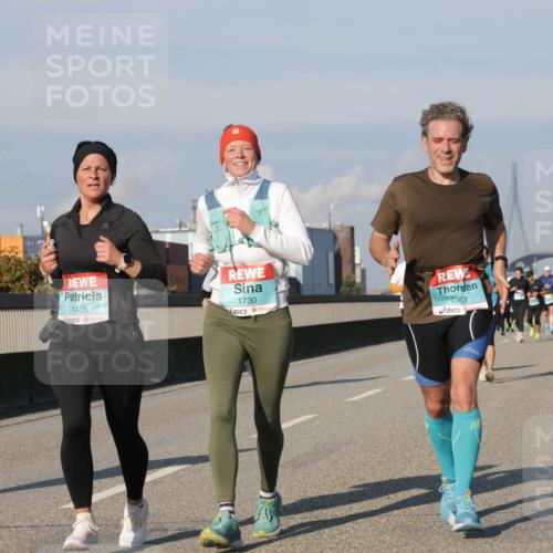 03.10.2025 - Köhlbrandbrückenlauf Jannik Wohlers http://msf.ph/oto/9076722 03.10.2025 09:52:02 Position 3 1496, 1730, 2903 meine-sportfotos.de
