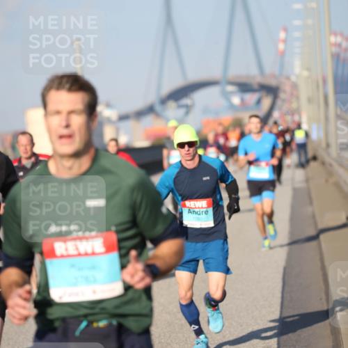 03.10.2025 - Köhlbrandbrückenlauf Jannik Wohlers http://msf.ph/oto/9076755 03.10.2025 09:43:26 Position 3 3531, 1050 meine-sportfotos.de