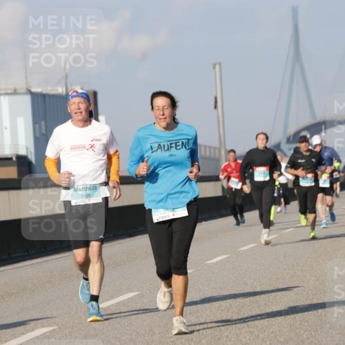 03.10.2025 - Köhlbrandbrückenlauf Jannik Wohlers http://msf.ph/oto/9076836 03.10.2025 09:52:05 Position 3 3426 meine-sportfotos.de