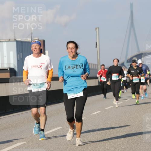 03.10.2025 - Köhlbrandbrückenlauf Jannik Wohlers http://msf.ph/oto/9076843 03.10.2025 09:52:05 Position 3 3426 meine-sportfotos.de