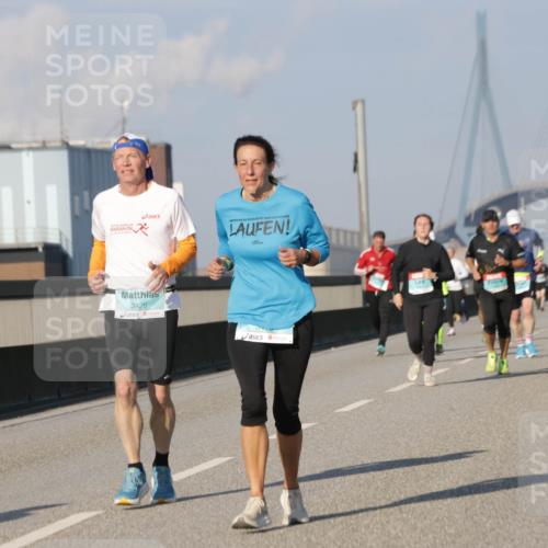 03.10.2025 - Köhlbrandbrückenlauf Jannik Wohlers http://msf.ph/oto/9076854 03.10.2025 09:52:05 Position 3 3426 meine-sportfotos.de
