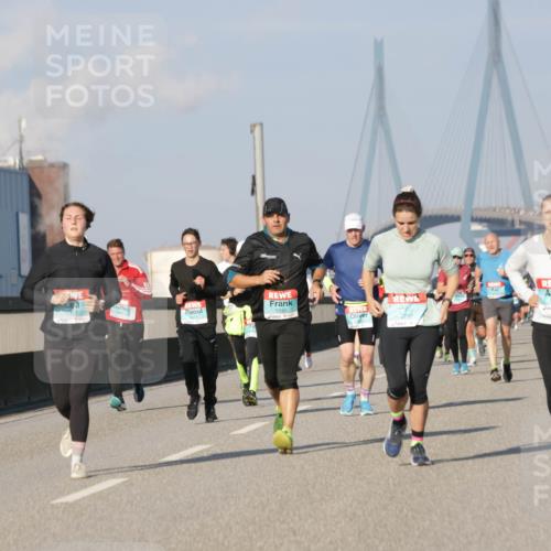 03.10.2025 - Köhlbrandbrückenlauf Jannik Wohlers http://msf.ph/oto/9076981 03.10.2025 09:52:10 Position 3 1333, 1395, 3797 meine-sportfotos.de