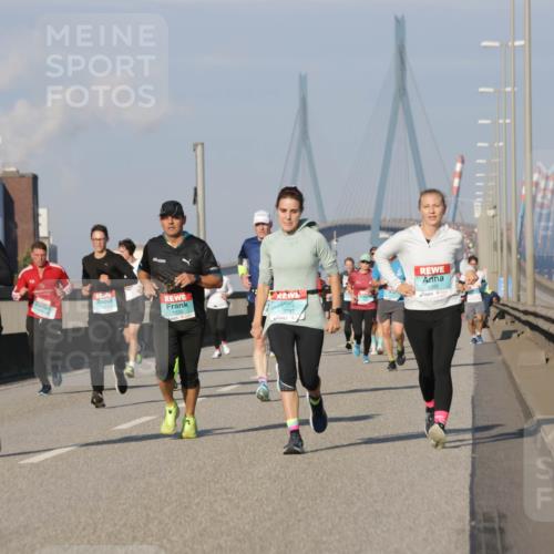 03.10.2025 - Köhlbrandbrückenlauf Jannik Wohlers http://msf.ph/oto/9077026 03.10.2025 09:52:11 Position 3 1395, 1333, 3797 meine-sportfotos.de