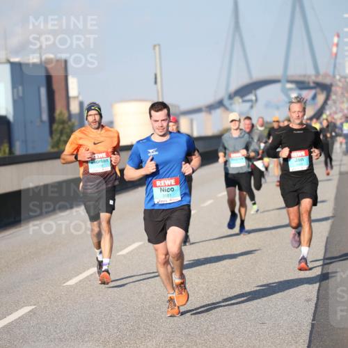 03.10.2025 - Köhlbrandbrückenlauf Jannik Wohlers http://msf.ph/oto/9077175 03.10.2025 09:43:48 Position 3 3181 meine-sportfotos.de