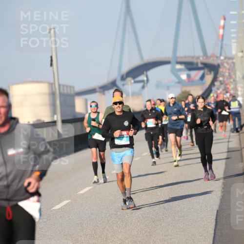 03.10.2025 - Köhlbrandbrückenlauf Jannik Wohlers http://msf.ph/oto/9077287 03.10.2025 09:43:55 Position 3  meine-sportfotos.de