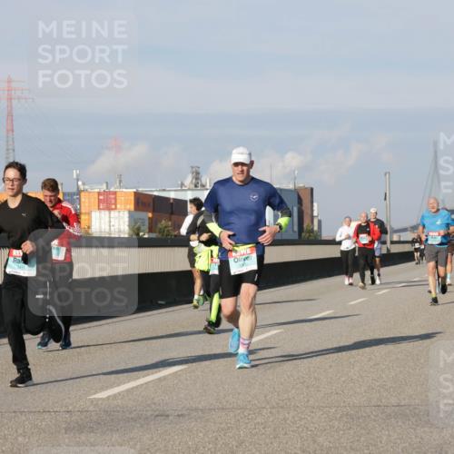 03.10.2025 - Köhlbrandbrückenlauf Jannik Wohlers http://msf.ph/oto/9077353 03.10.2025 09:52:18 Position 3 3411, 3300 meine-sportfotos.de