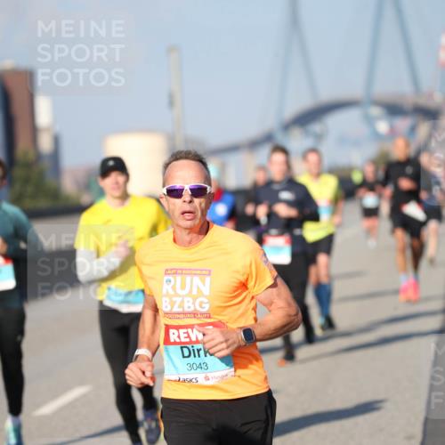 03.10.2025 - Köhlbrandbrückenlauf Jannik Wohlers http://msf.ph/oto/9077482 03.10.2025 09:44:10 Position 3 3043 meine-sportfotos.de