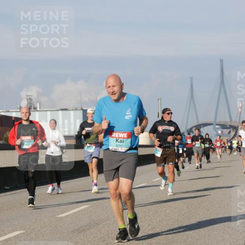 03.10.2025 - Köhlbrandbrückenlauf Jannik Wohlers http://msf.ph/oto/9077489 03.10.2025 09:52:23 Position 3 3250 meine-sportfotos.de