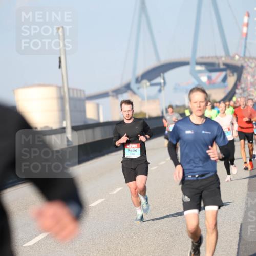 03.10.2025 - Köhlbrandbrückenlauf Jannik Wohlers http://msf.ph/oto/9077624 03.10.2025 09:44:19 Position 3 1068 meine-sportfotos.de