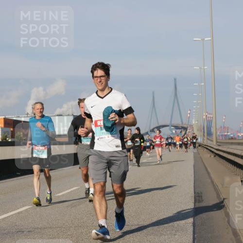 03.10.2025 - Köhlbrandbrückenlauf Jannik Wohlers http://msf.ph/oto/9077678 03.10.2025 09:52:33 Position 3 1516 meine-sportfotos.de