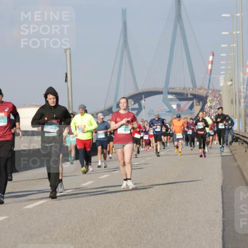 03.10.2025 - Köhlbrandbrückenlauf Jannik Wohlers http://msf.ph/oto/9077690 03.10.2025 09:52:35 Position 3 1673 meine-sportfotos.de