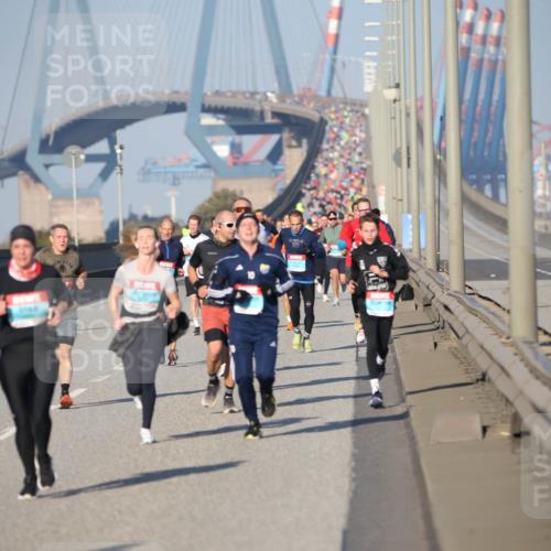 03.10.2025 - Köhlbrandbrückenlauf Jannik Wohlers http://msf.ph/oto/9077956 03.10.2025 09:44:59 Position 3  meine-sportfotos.de