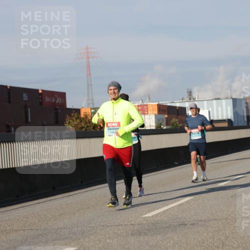 03.10.2025 - Köhlbrandbrückenlauf Jannik Wohlers http://msf.ph/oto/9077971 03.10.2025 09:52:48 Position 3 1451 meine-sportfotos.de