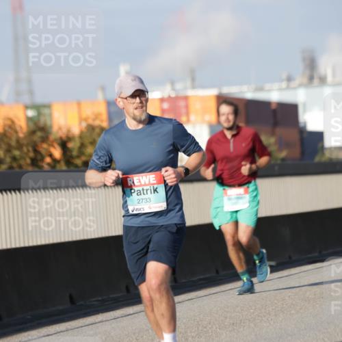 03.10.2025 - Köhlbrandbrückenlauf Jannik Wohlers http://msf.ph/oto/9078052 03.10.2025 09:52:50 Position 3 2733 meine-sportfotos.de