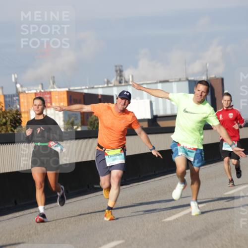 03.10.2025 - Köhlbrandbrückenlauf Jannik Wohlers http://msf.ph/oto/9078162 03.10.2025 09:52:53 Position 3 2983 meine-sportfotos.de