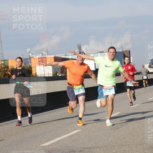 03.10.2025 - Köhlbrandbrückenlauf Jannik Wohlers http://msf.ph/oto/9078219 03.10.2025 09:52:54 Position 3 2981, 1294 meine-sportfotos.de