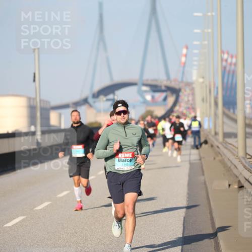 03.10.2025 - Köhlbrandbrückenlauf Jannik Wohlers http://msf.ph/oto/9078309 03.10.2025 09:45:25 Position 3 1143 meine-sportfotos.de