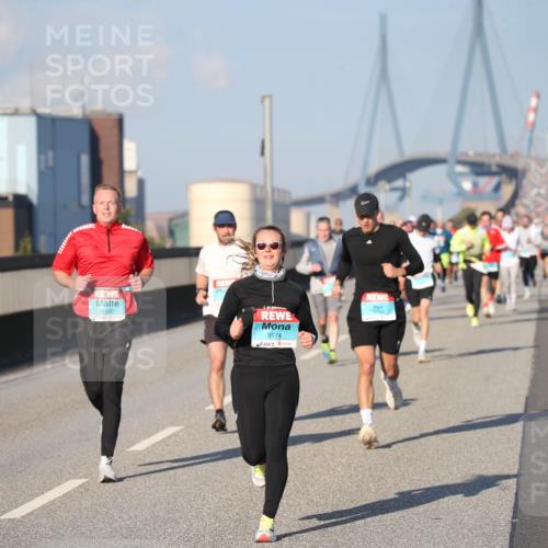 03.10.2025 - Köhlbrandbrückenlauf Jannik Wohlers http://msf.ph/oto/9078470 03.10.2025 09:45:38 Position 3 3174 meine-sportfotos.de