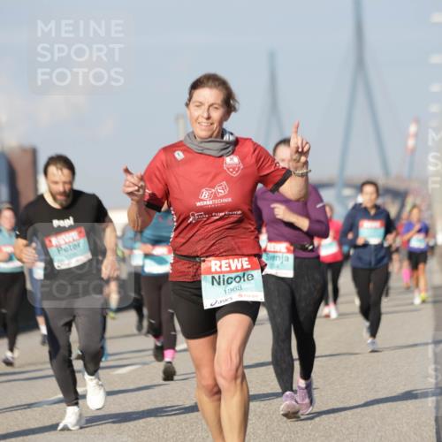 03.10.2025 - Köhlbrandbrückenlauf Jannik Wohlers http://msf.ph/oto/9078546 03.10.2025 09:53:02 Position 3 1363 meine-sportfotos.de