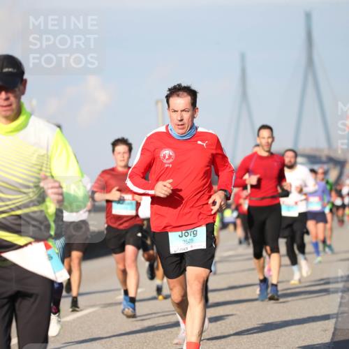 03.10.2025 - Köhlbrandbrückenlauf Jannik Wohlers http://msf.ph/oto/9078559 03.10.2025 09:45:51 Position 3 3525 meine-sportfotos.de