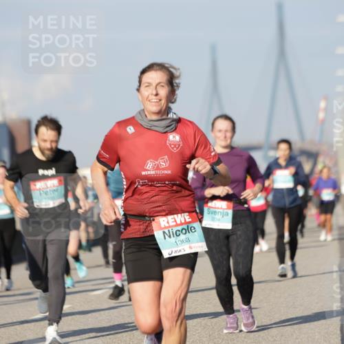 03.10.2025 - Köhlbrandbrückenlauf Jannik Wohlers http://msf.ph/oto/9078569 03.10.2025 09:53:02 Position 3 24, 1363 meine-sportfotos.de