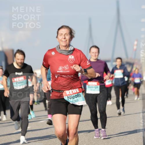 03.10.2025 - Köhlbrandbrückenlauf Jannik Wohlers http://msf.ph/oto/9078573 03.10.2025 09:53:02 Position 3 1363, 2734 meine-sportfotos.de