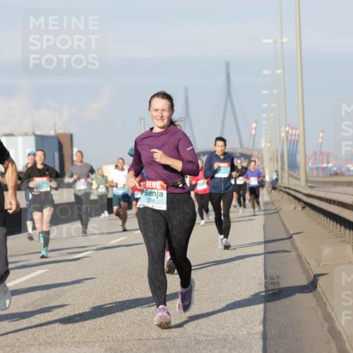 03.10.2025 - Köhlbrandbrückenlauf Jannik Wohlers http://msf.ph/oto/9078645 03.10.2025 09:53:04 Position 3 1336, 2734 meine-sportfotos.de