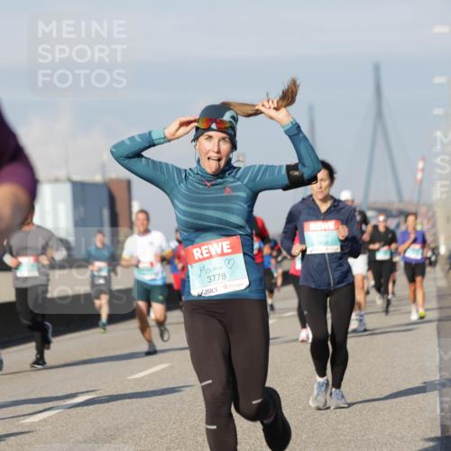 03.10.2025 - Köhlbrandbrückenlauf Jannik Wohlers http://msf.ph/oto/9078759 03.10.2025 09:53:07 Position 3 3778 meine-sportfotos.de