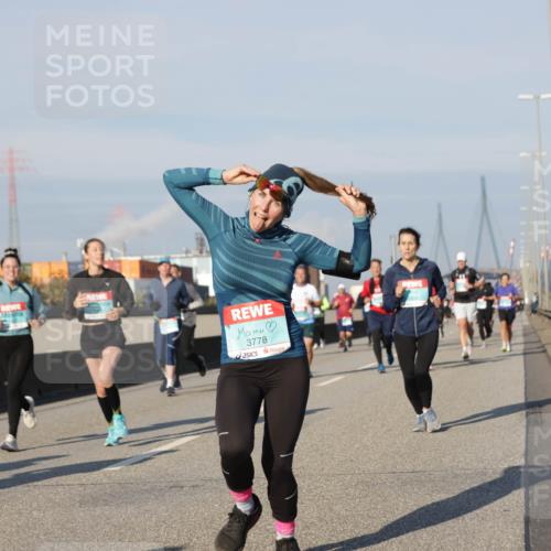 03.10.2025 - Köhlbrandbrückenlauf Jannik Wohlers http://msf.ph/oto/9078839 03.10.2025 09:53:08 Position 3 3778 meine-sportfotos.de
