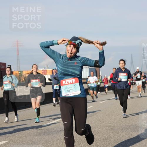 03.10.2025 - Köhlbrandbrückenlauf Jannik Wohlers http://msf.ph/oto/9078848 03.10.2025 09:53:08 Position 3 3778 meine-sportfotos.de