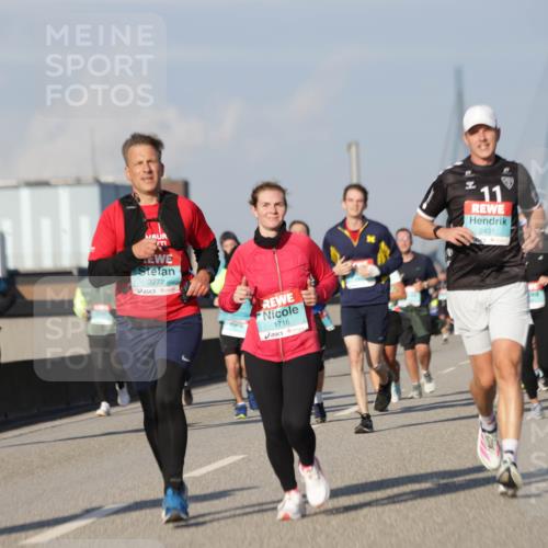 03.10.2025 - Köhlbrandbrückenlauf Jannik Wohlers http://msf.ph/oto/9078935 03.10.2025 09:53:11 Position 3 3272, 1716, 11, 2431 meine-sportfotos.de