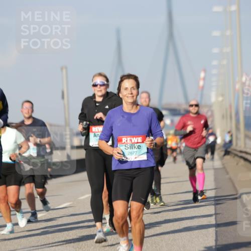03.10.2025 - Köhlbrandbrückenlauf Jannik Wohlers http://msf.ph/oto/9079055 03.10.2025 09:53:14 Position 3 1849, 2677 meine-sportfotos.de