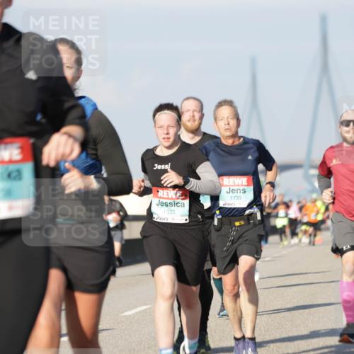 03.10.2025 - Köhlbrandbrückenlauf Jannik Wohlers http://msf.ph/oto/9079171 03.10.2025 09:53:18 Position 3 1335, 1739 meine-sportfotos.de